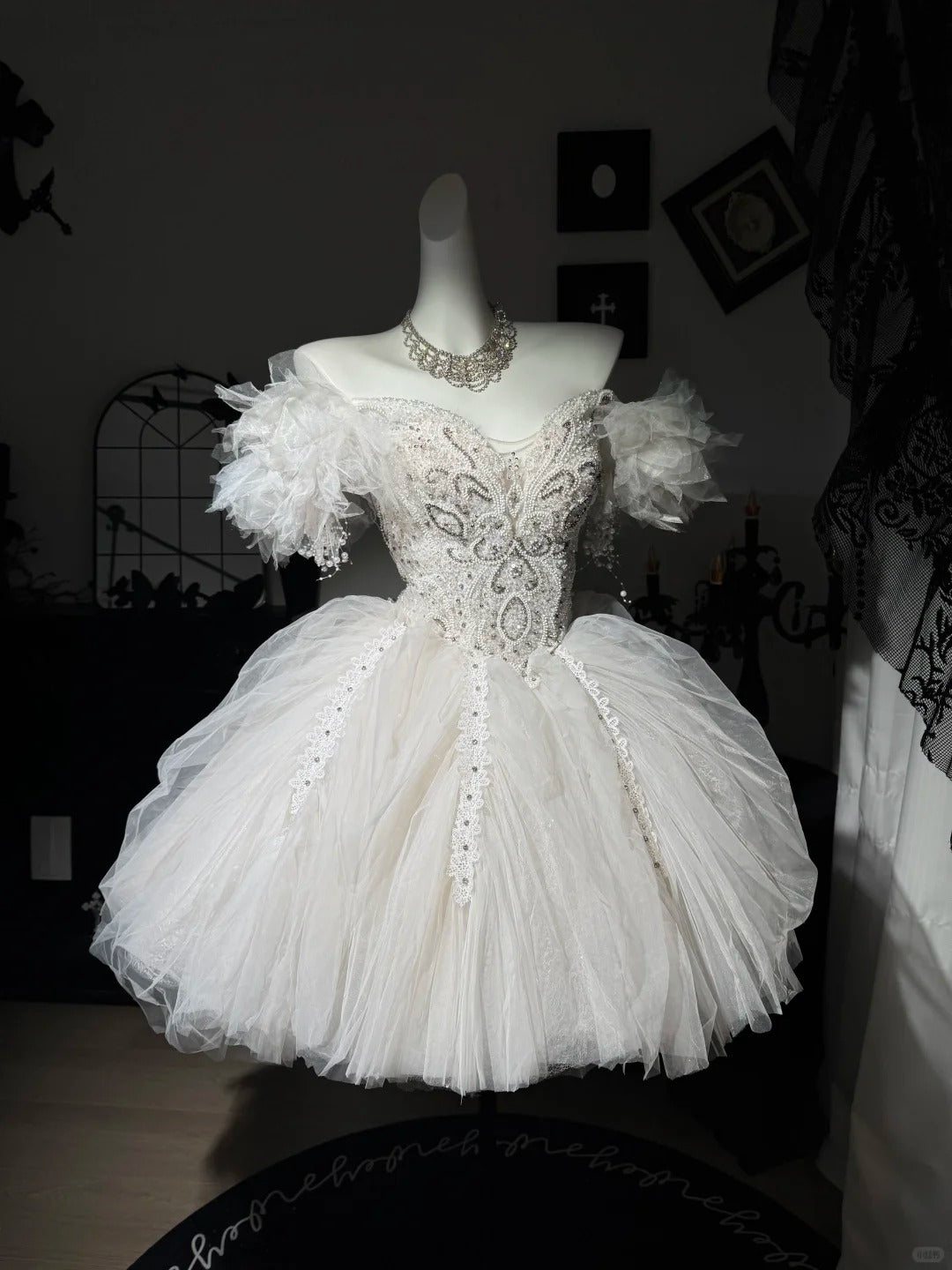 New Homecoming Dress Off the Shoulder Tulle Sequins Bead Flower Applique Pearl Rinestone Ball Gown Back to School Outfits Party Dress Birthday Dress Wedding Dress D7549