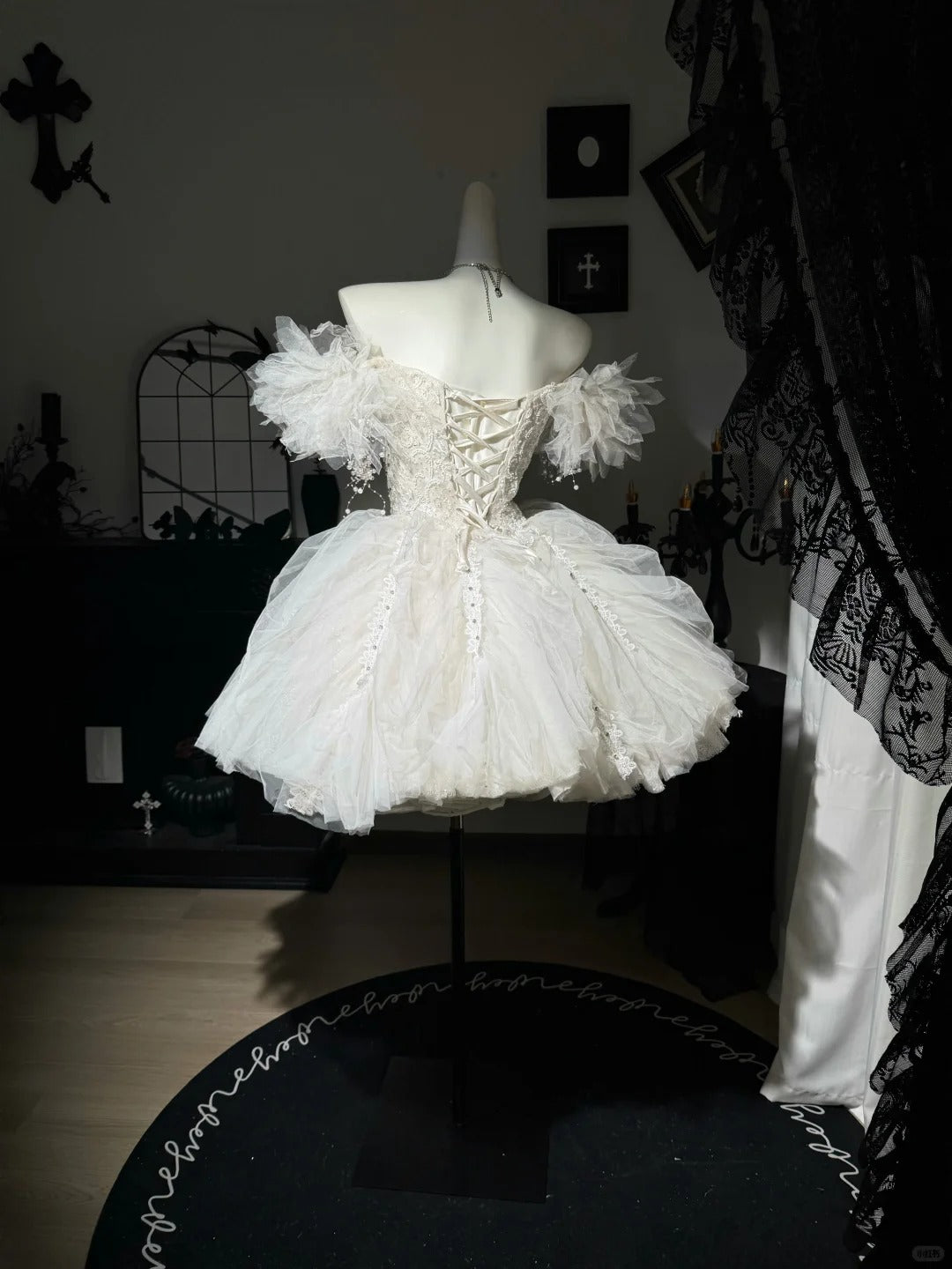 New Homecoming Dress Off the Shoulder Tulle Sequins Bead Flower Applique Pearl Rinestone Ball Gown Back to School Outfits Party Dress Birthday Dress Wedding Dress D7549
