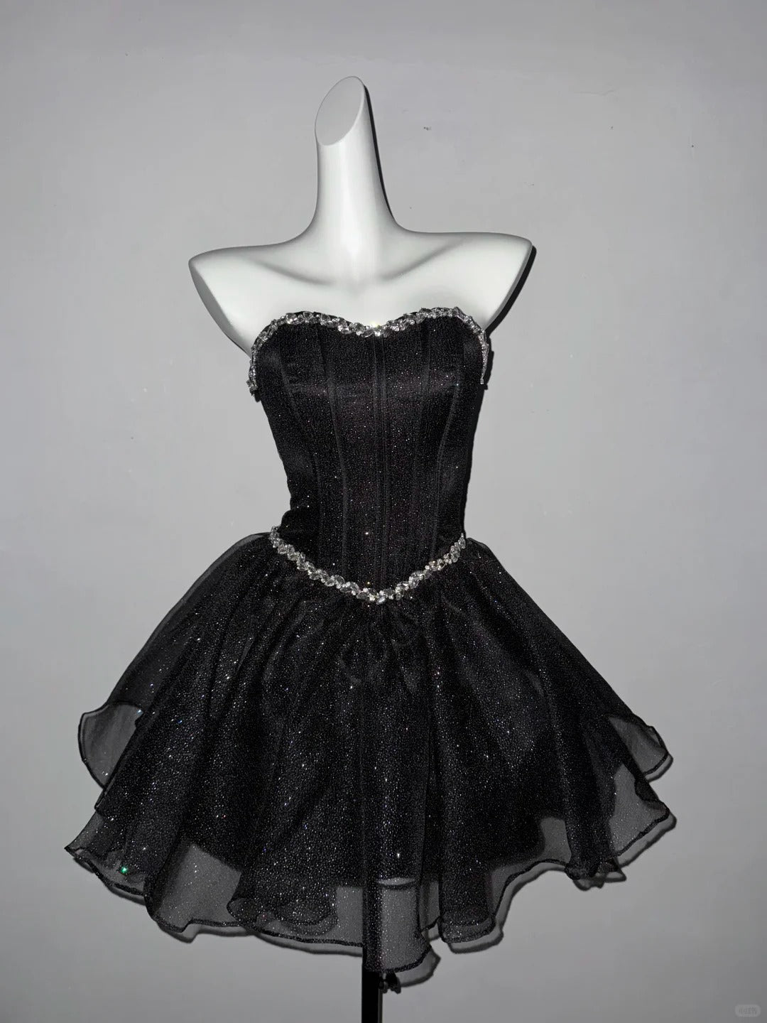 Elegant Homecoming Dress Sweetheart Rinestone Tulle Prom Dress Back to School Outfits Party Dress  D6134