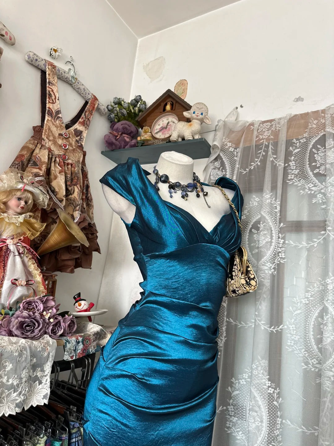 Elegant Homecoming Dress Portrait Pleated Hugging Prom Dress Back to School Outfits Party Dress  D6176