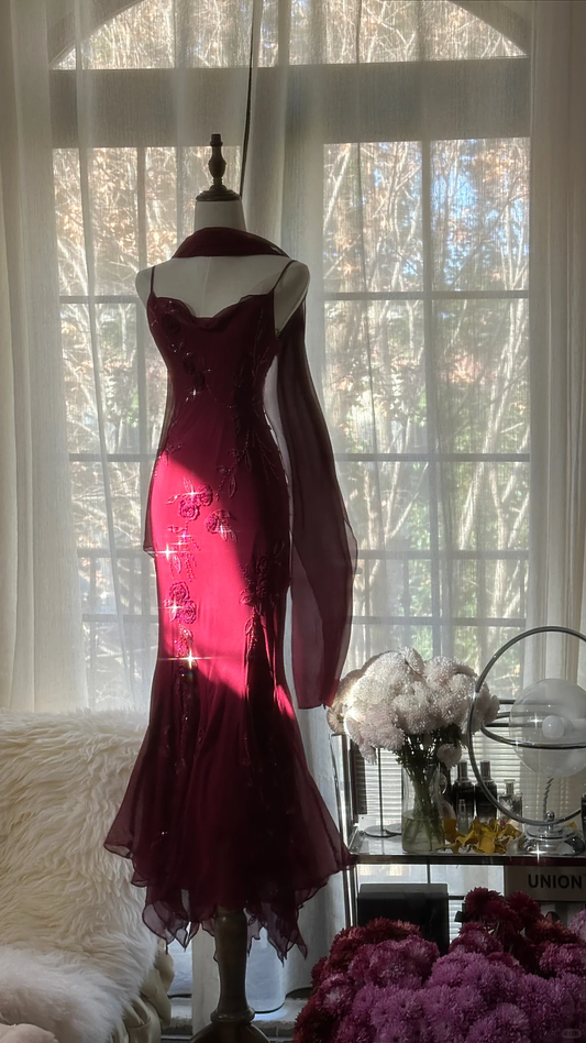 Elegant Burgundy Spaghetti Strap Gorgeous Beaded Shinny Chiffon Evening Dress Prom Dress D1472