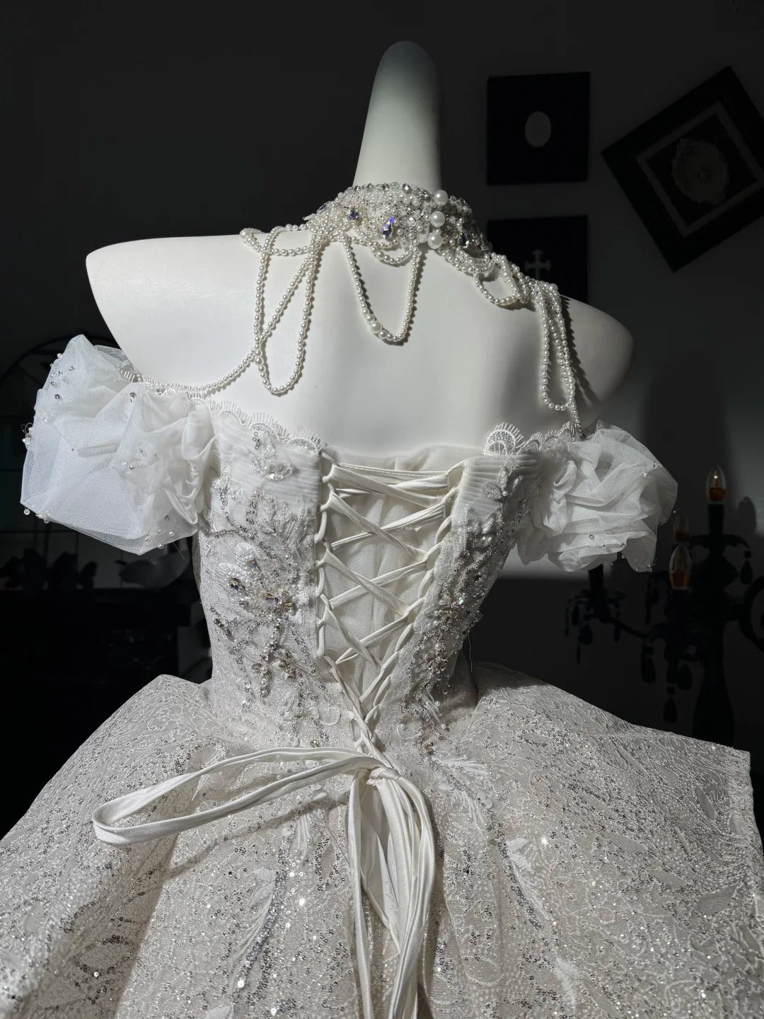New Homecoming Dress Off the Shoulder Tulle Sequins Bead Applique Hi-Lo Pearl Rinestone Ball Gown Back to School Outfits Party Dress Birthday Dress Wedding Dress D7552