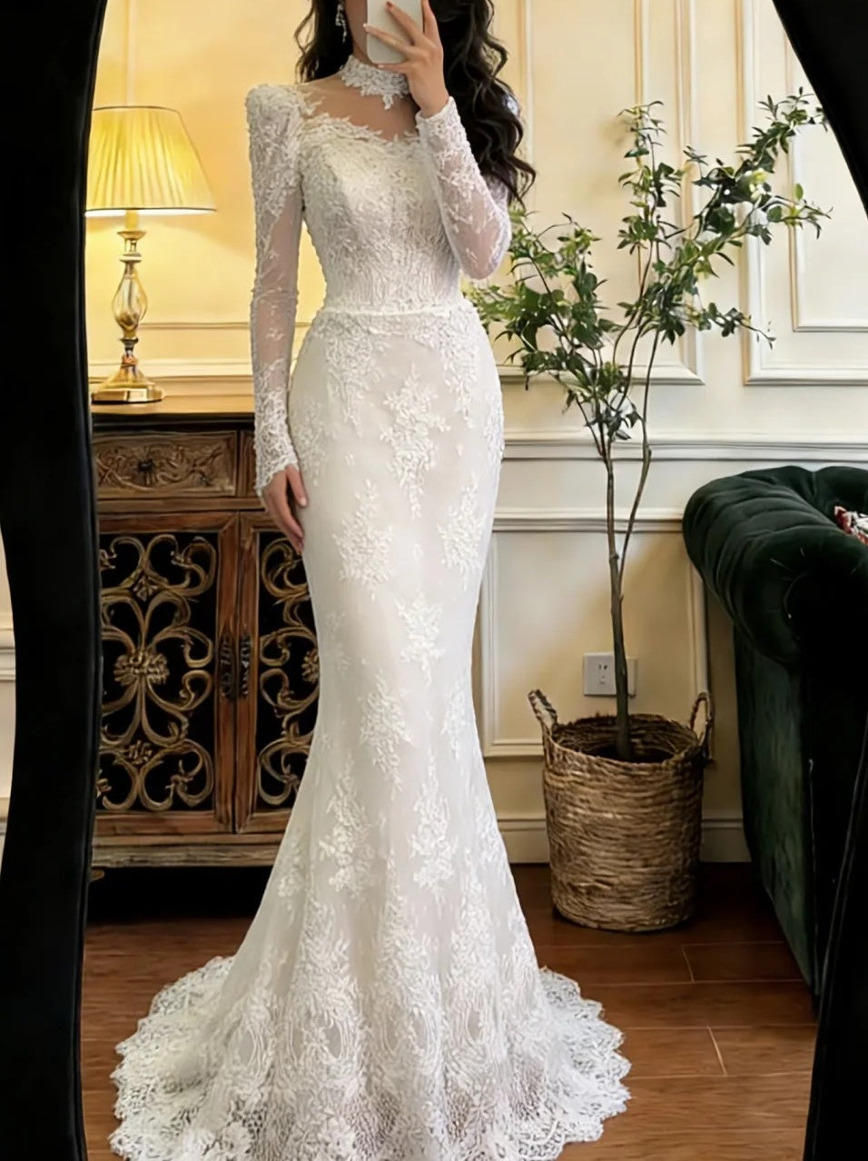 Stunning Wedding Dress Crew Neck Long Sleeves Lace Mermaid Wedding Dress  D4589