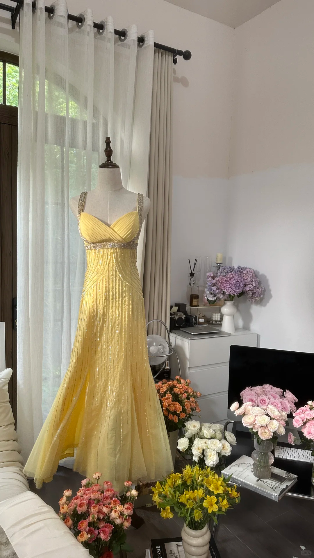 Retro Yellow Shinny Backless Design A-line Elegant Chiffon Evening Dress Prom Dress D1482