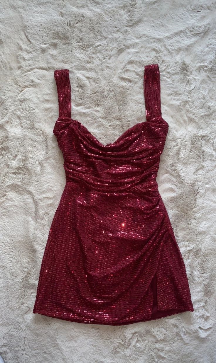 Chic Homecoming Dress Spaghetti Strap Sequins Back to School Outfits Party Dress D6738