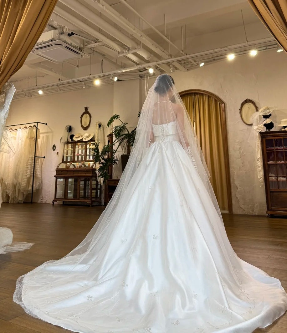 Minimalist Wedding Dress Strapless Pleated Wedding Dress   D4605