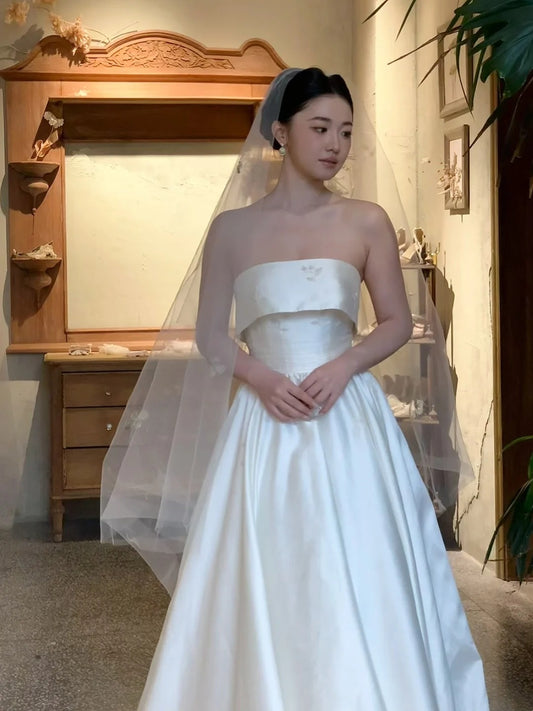 Minimalist Wedding Dress Strapless Pleated Wedding Dress   D4605