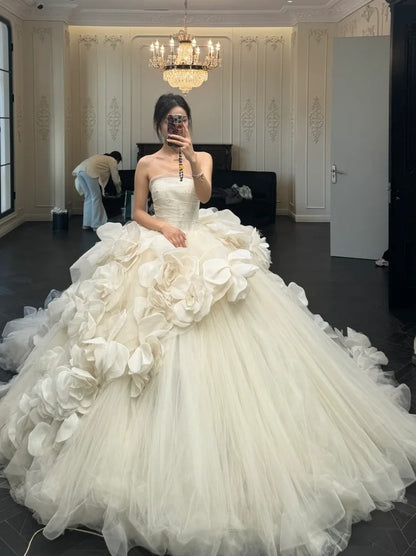 Beauty Wedding Dress Strapless Floral Pleated Tulle Wedding Dress   D4610