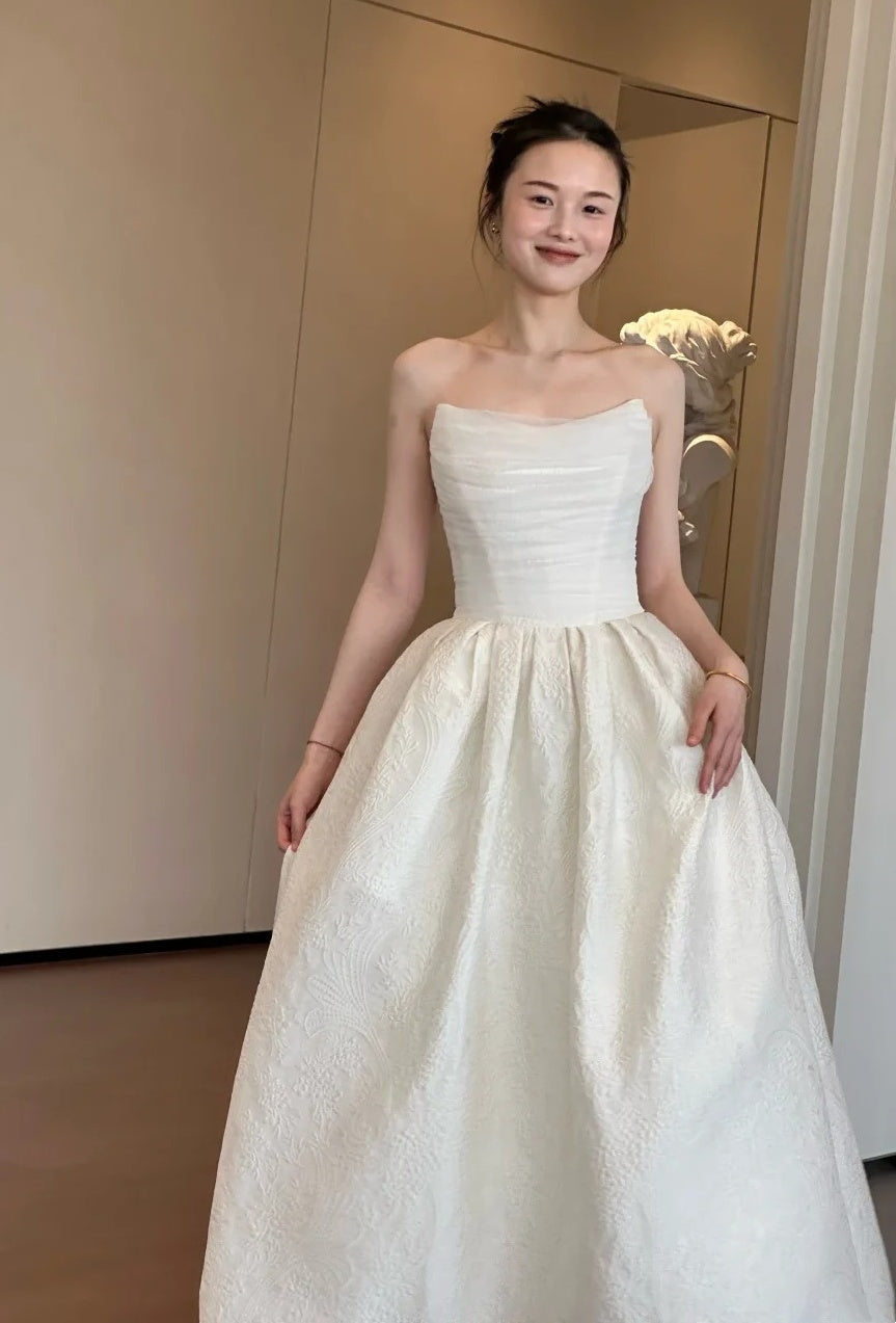 Beauty Wedding Dress Strapless Pleated Wedding Dress   D4618