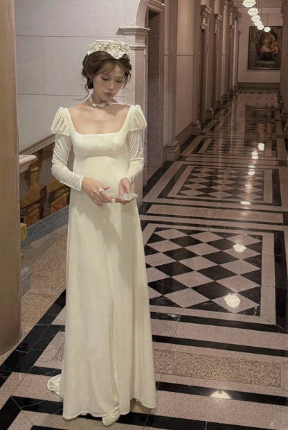 Charming Wedding Dress A Line Square Neck Wedding Dress  D4685