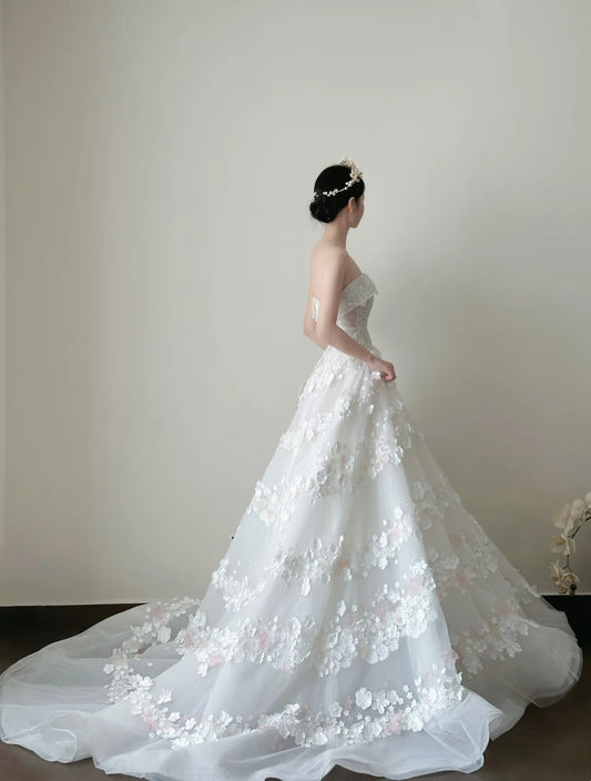 Elegant Wedding Dress Strapless Floral Wedding Dress  D4719