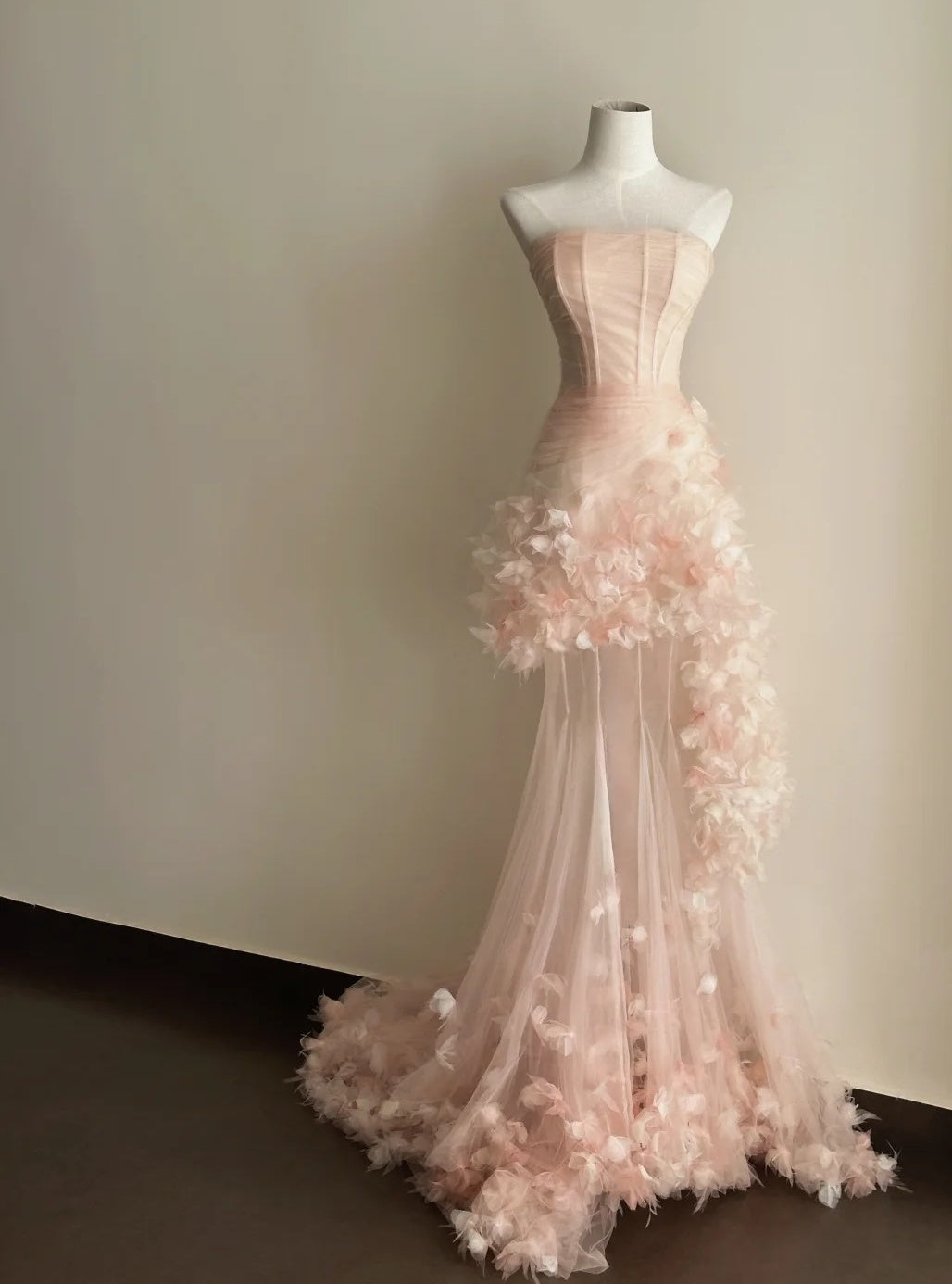 Chic Prom Dress Strapless Pleated Floral Tulle Formal Dresses Gala Gown Evening Dress  D4721