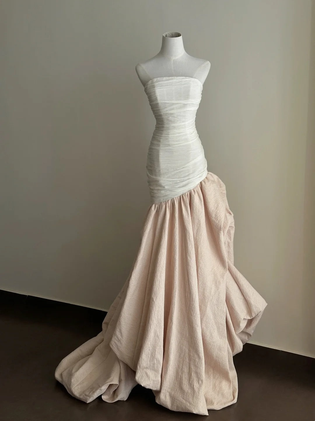 New Arrival Prom Dress Strapless Pleated Mermaid Formal Dresses Gala Gown Evening Dress  D4722