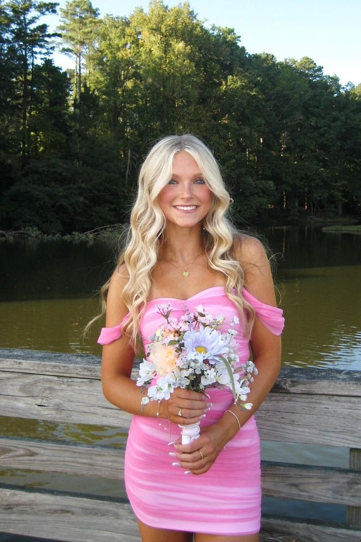 Sweet Homecoming Off the Shoulder Shirred Hugging Back to School Outfits Party Dress D6718