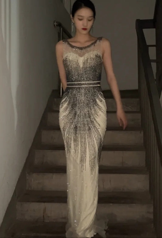 Sparkling Prom Dress Crew Neck Beading Gala Evening Gown Dress Cocktail Outfits    D4873