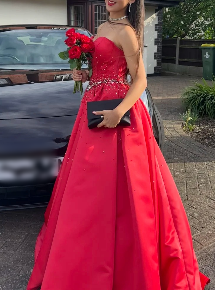 Stunning Prom Dress Sweetheart Formal Outfits Beading Red Evening Gown Gala Dress     D4902
