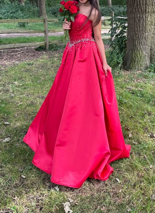 Stunning Prom Dress Sweetheart Formal Outfits Beading Red Evening Gown Gala Dress     D4902