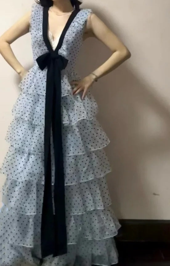 Chic Prom Dress Baby Blue V-neck Polka Dots Gala Dress Evening Gown Birthday Party Outfits    D4913