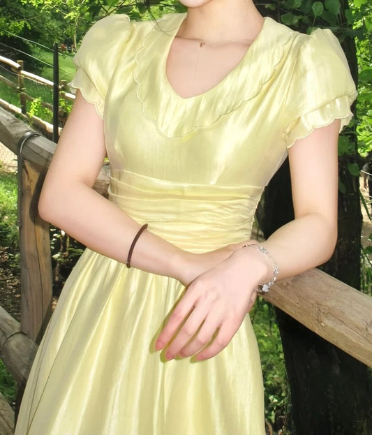 Elegant Prom Dress Light Yellow U-neck Pleated Party Outfits Gala Gown Evening Dresses   D4946