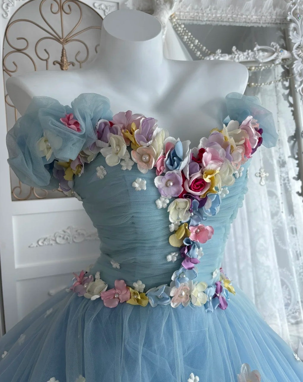 Robe de bal sublime bleu clair, col en V, tulle plissé, robe de soirée, robe de quinceañera, robe de bal D4654