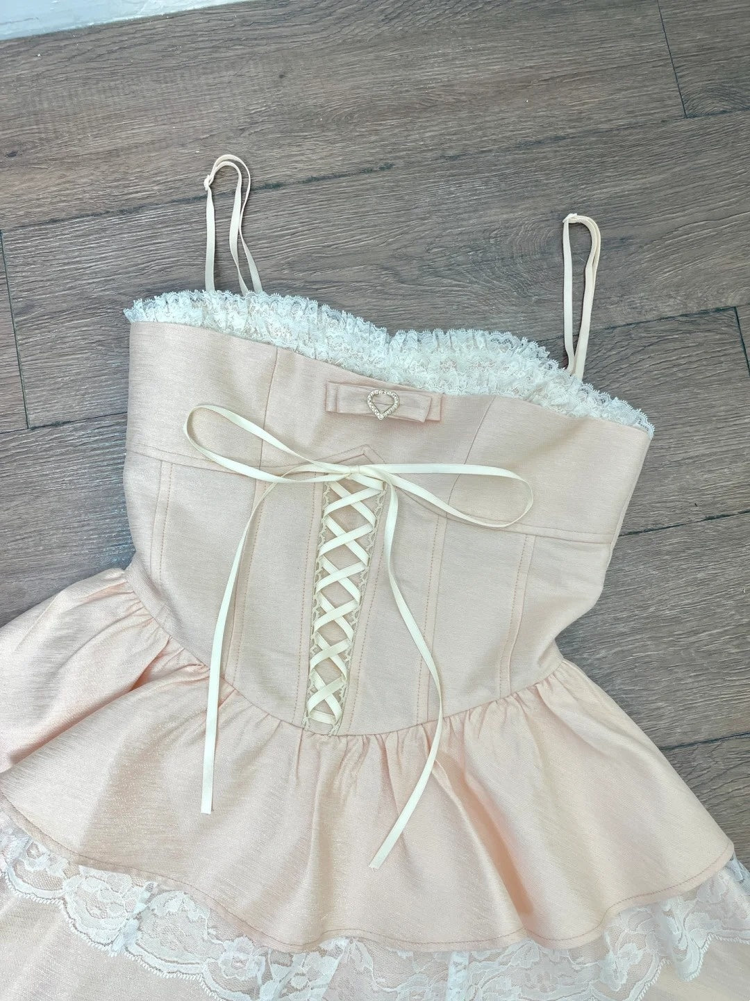 Robe de soirée courte plissée à bretelles spaghetti, tenue de soirée d'anniversaire, robe de cocktail D3339