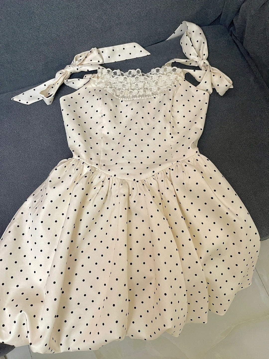 Robe de soirée courte plissée à bretelles spaghetti, tenue de soirée d'anniversaire, robe de cocktail D3339