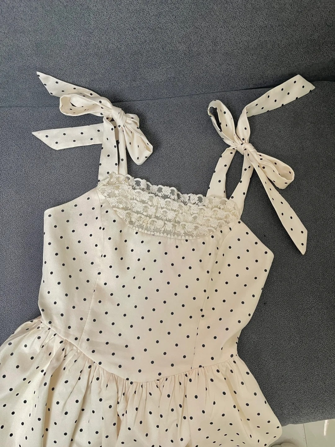 Robe de soirée courte plissée à bretelles spaghetti, tenue de soirée d'anniversaire, robe de cocktail D3339