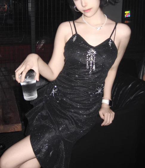 Sparkling Black Sequin Spaghetti Strap Design 16th Birthday Party Dress Homecoming Dress D1525