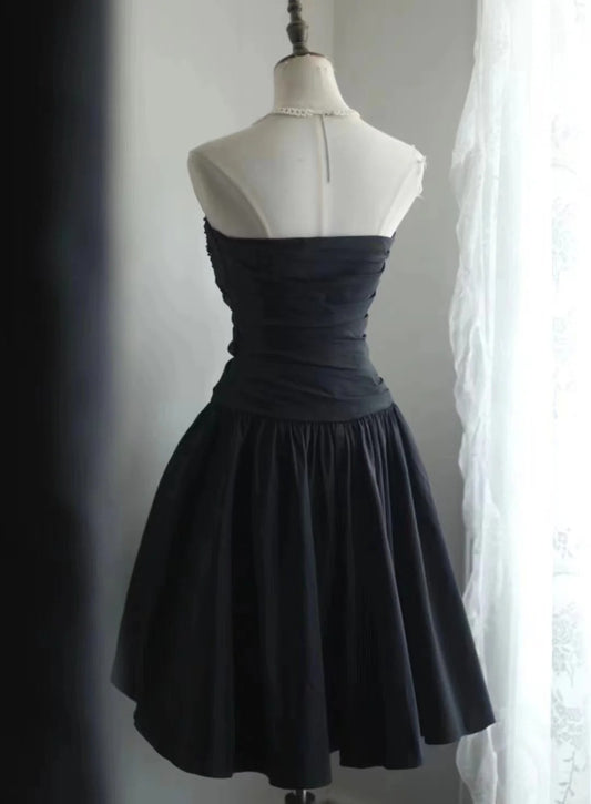 Vintage Black Sweetheart Beading Design A-line Strapless Party Dresses Homecoming Dresses, D1347