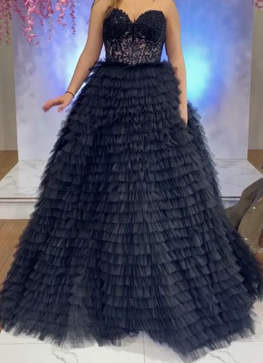 Elegant Prom Dress Black Sweetheart Pleated Tulle Long Gala Gown Evening Dress Party Outfits      D5011