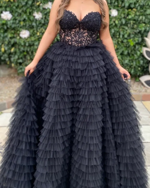 Elegant Prom Dress Black Sweetheart Pleated Tulle Long Gala Gown Evening Dress Party Outfits      D5011