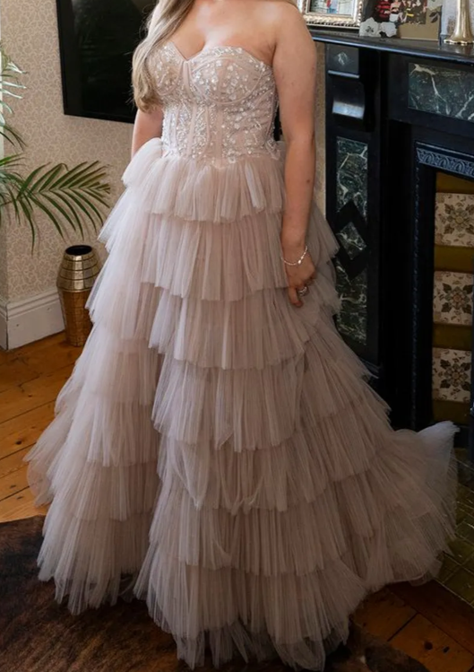 Delicate Prom Dress Sweetheart Pleated Tulle Long Gala Gown Evening Dress Party Outfits      D5017