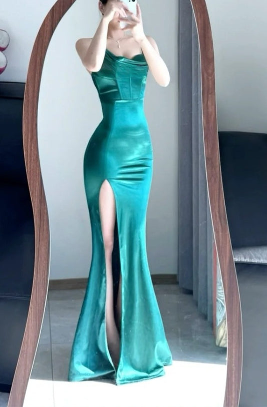Elegant Prom Dress Spaghetti Straps Sheath Slit Mermaid Gala Gown Evening Dress Party Outfits      D5031