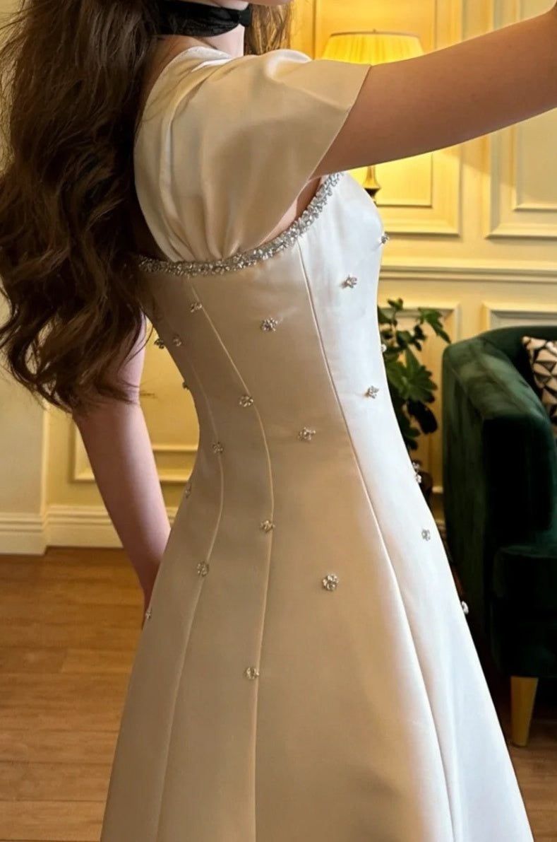 Elegant Prom Dress A Line Square Neck Beading Formal Outfits Gala Gown Evening Dress      D5128