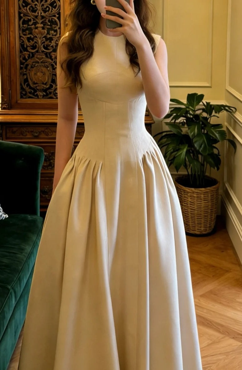 Chic Prom Dress A Line Crew Neck Pleated Gala Gown Formal Outfits Evening Dress Graduation Dress      D5130