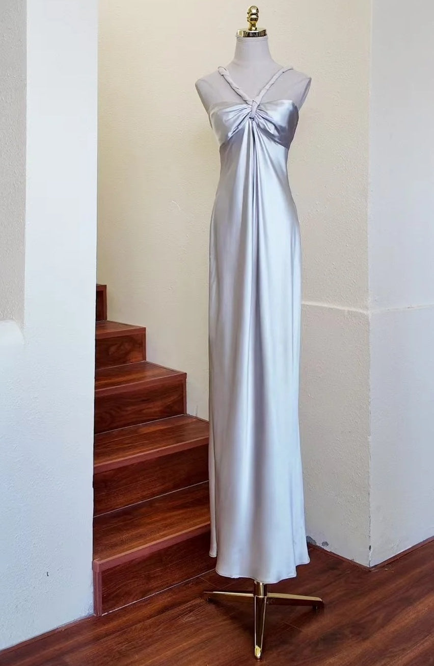 Elegant Prom Dress Satin Sliver V-neck Backless Gala Gown Evening Dress Birthday Party Outfits     D5152