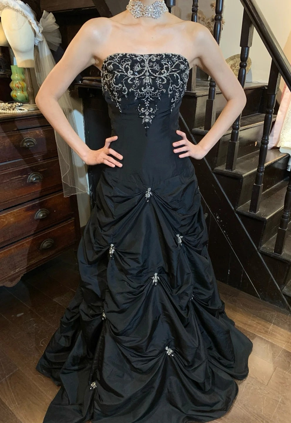 Chic Prom Dress Black Strapless Pleated Gala Gown Evening Dress Graduation Dress     D5164