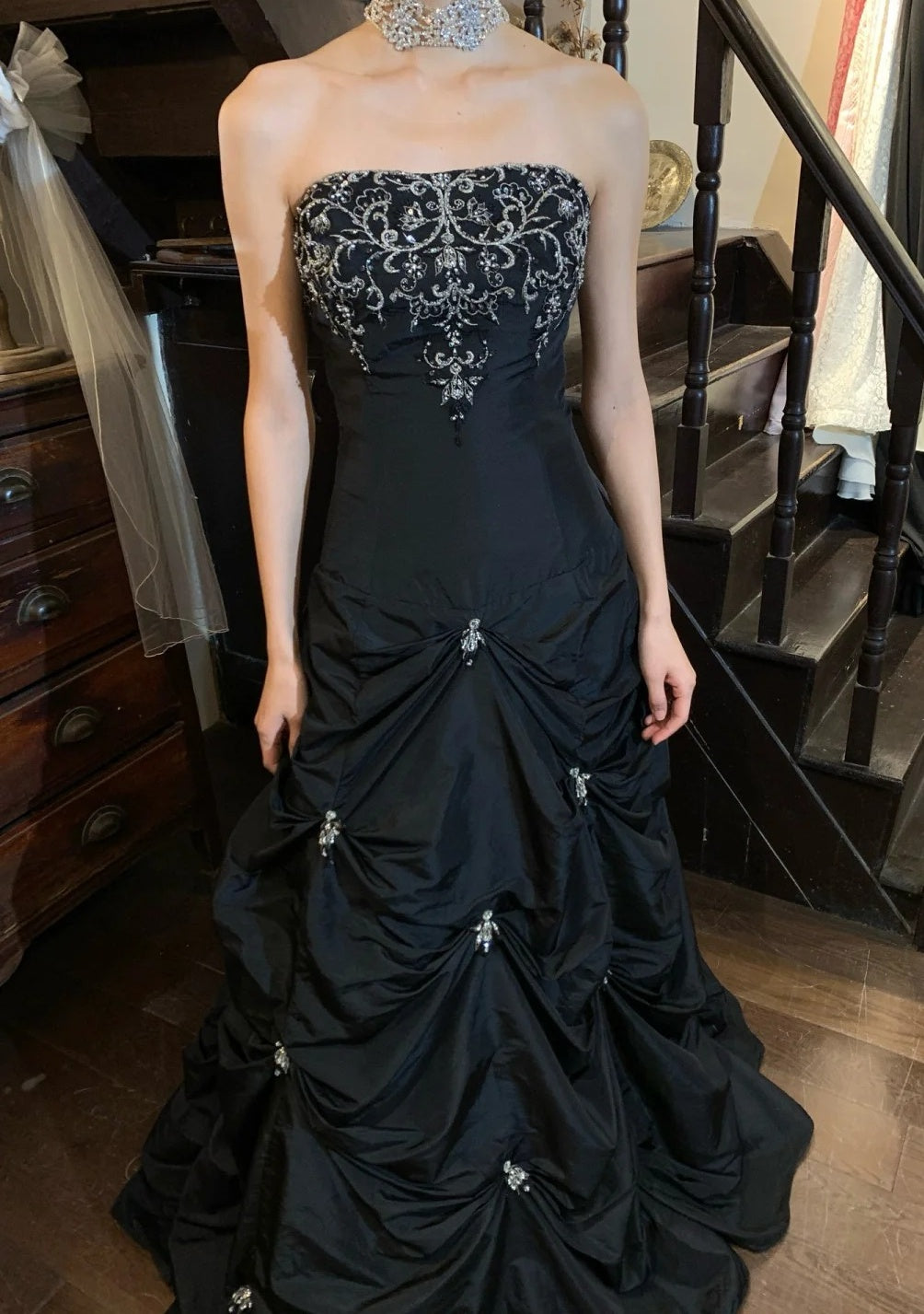 Chic Prom Dress Black Strapless Pleated Gala Gown Evening Dress Graduation Dress     D5164