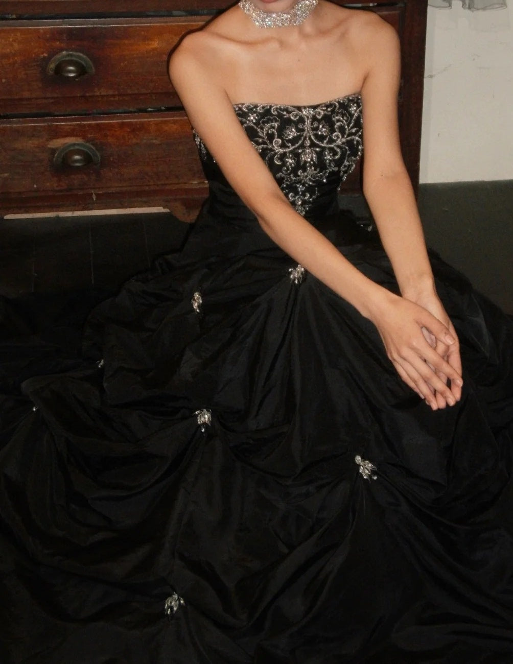 Chic Prom Dress Black Strapless Pleated Gala Gown Evening Dress Graduation Dress     D5164