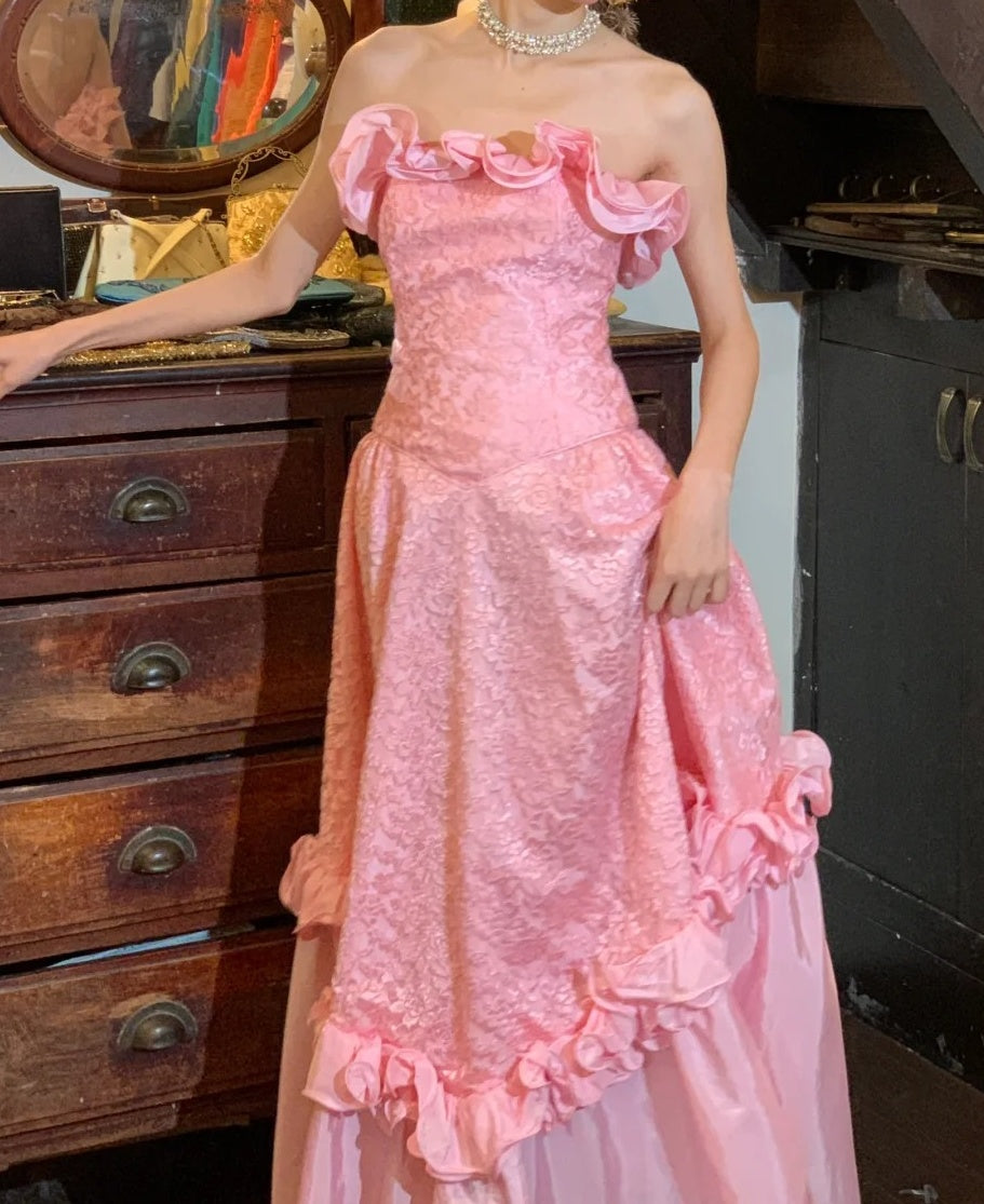 Beauty Prom Dress A Line Pink Strapless Ruffle Gala Gown Fomal Evening Dress Graduation Dress     D5196