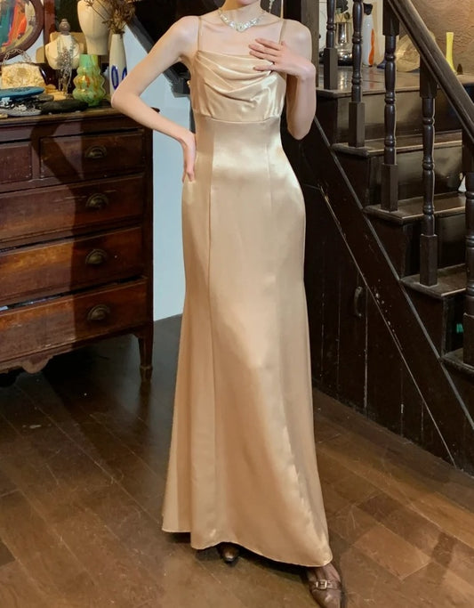 Chic Prom Dress A Line Spaghetti Straps Pleated Gala Gown Evening Dress Graduation Dress    D5198