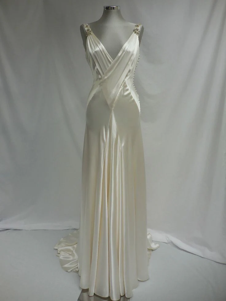 Retro V Neck Straps A-Line Satin Long Party Dress Vintage Wedding Dress, D788