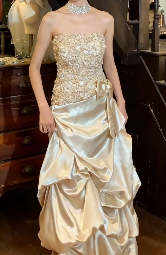 Charming 90s Prom Dress Satin Strapless Pleated Gala Gown Evening Dress  D5301
