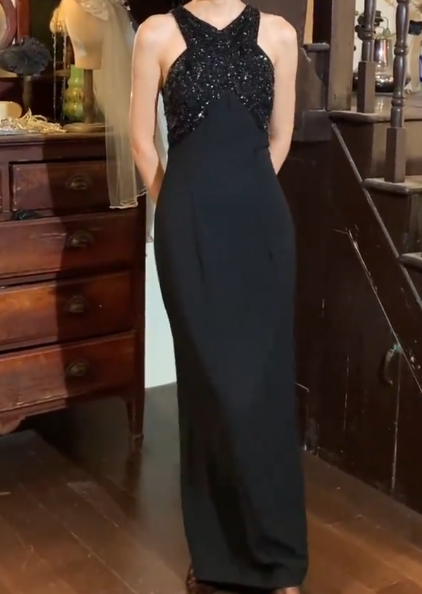 Retro 90s Prom Dress Black V-neck Gala Gown Evening Dress Formal Dress   D5316