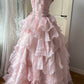 Wunderschönes Ballkleid Hellrosa Herz-Ausschnitt Stufenförmiges Abendkleid Süßes 16. Kleid Geburtstagsparty-Kleid D5353