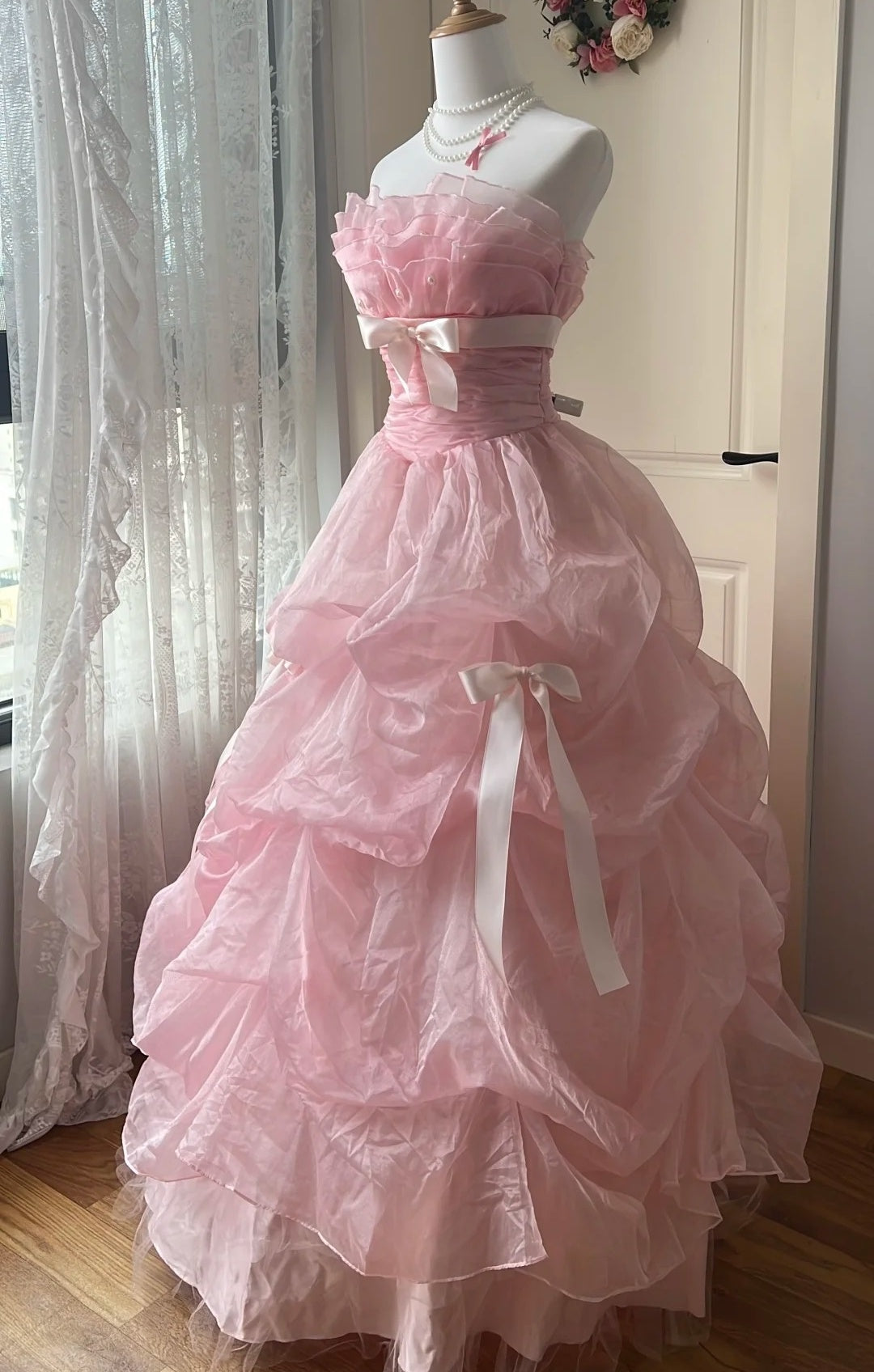 Atemberaubendes Ballkleid, trägerlos, gestuft, Abendkleid, Sweet 16 Kleid, Geburtstagspartykleid D5355