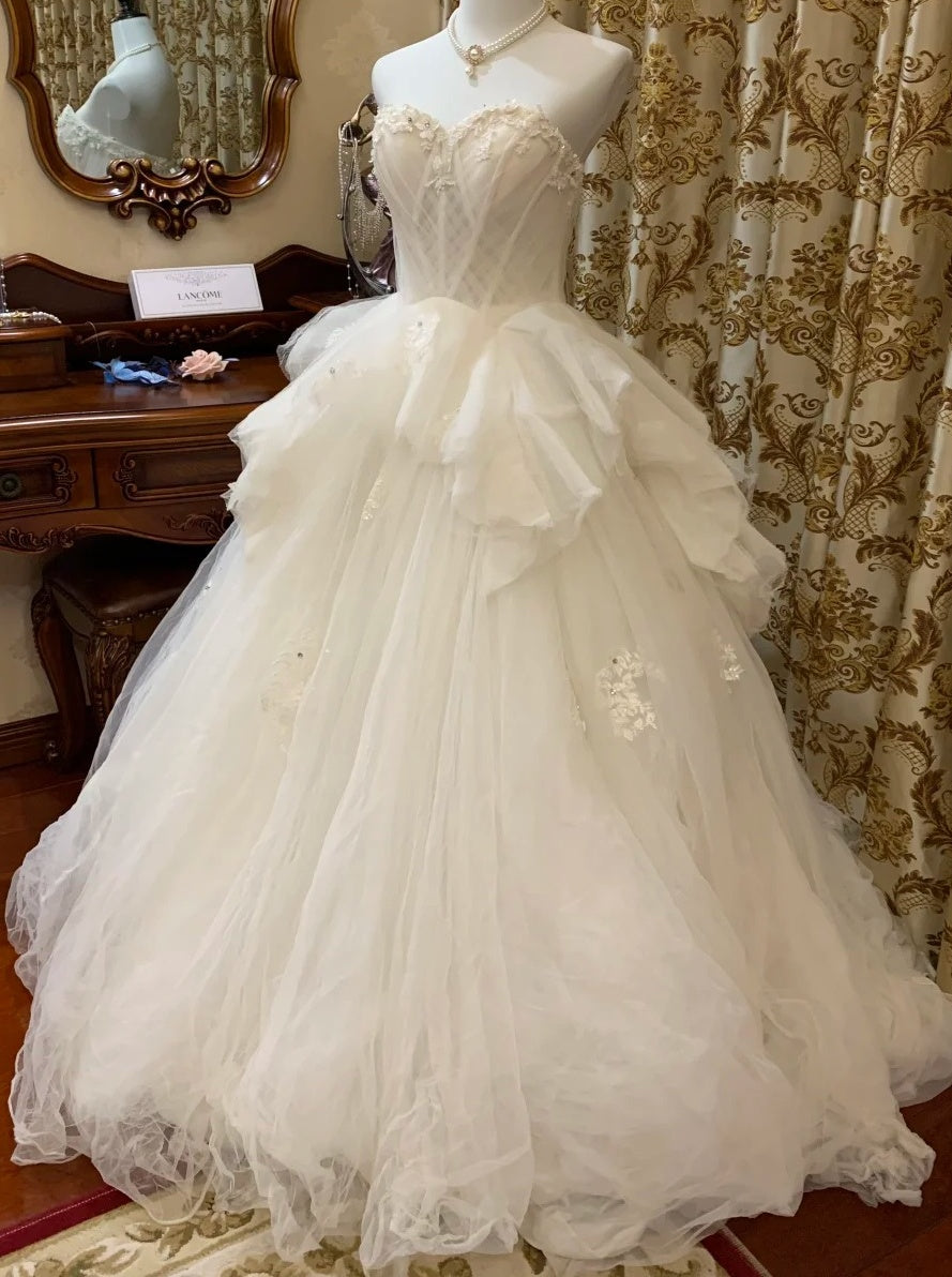 Wunderschönes Hochzeitskleid Weißes herzförmiges, plissiertes Tüll-Brautkleid D5389