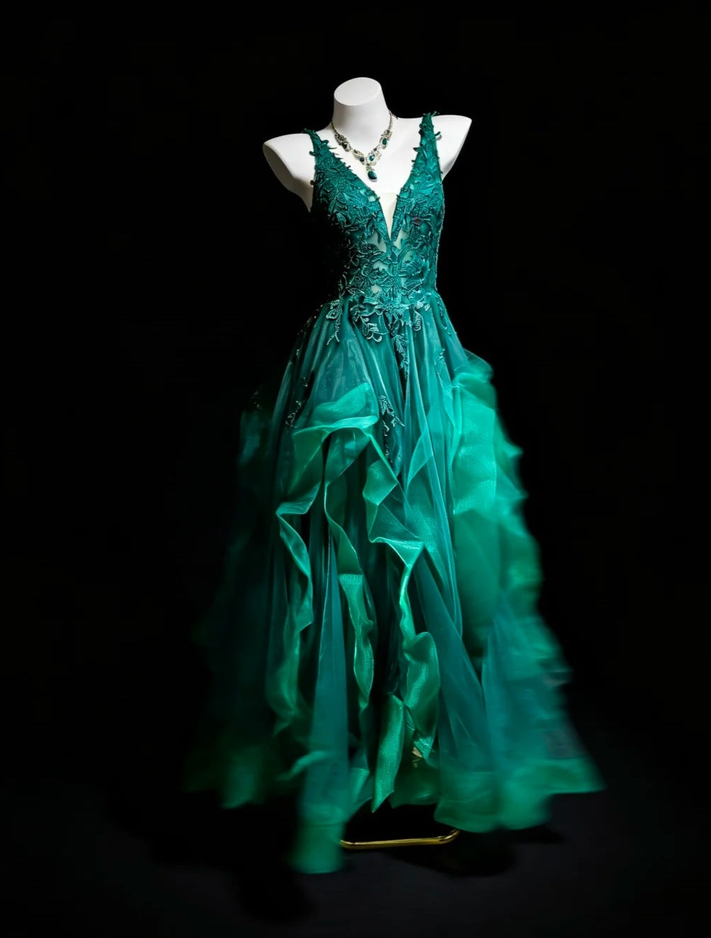 Pretty Ball Gown Dark Green Spgahtti Straps Pleated Tulle Evening Dress Quniceanera Dress Birthday Prom Gown       D5405