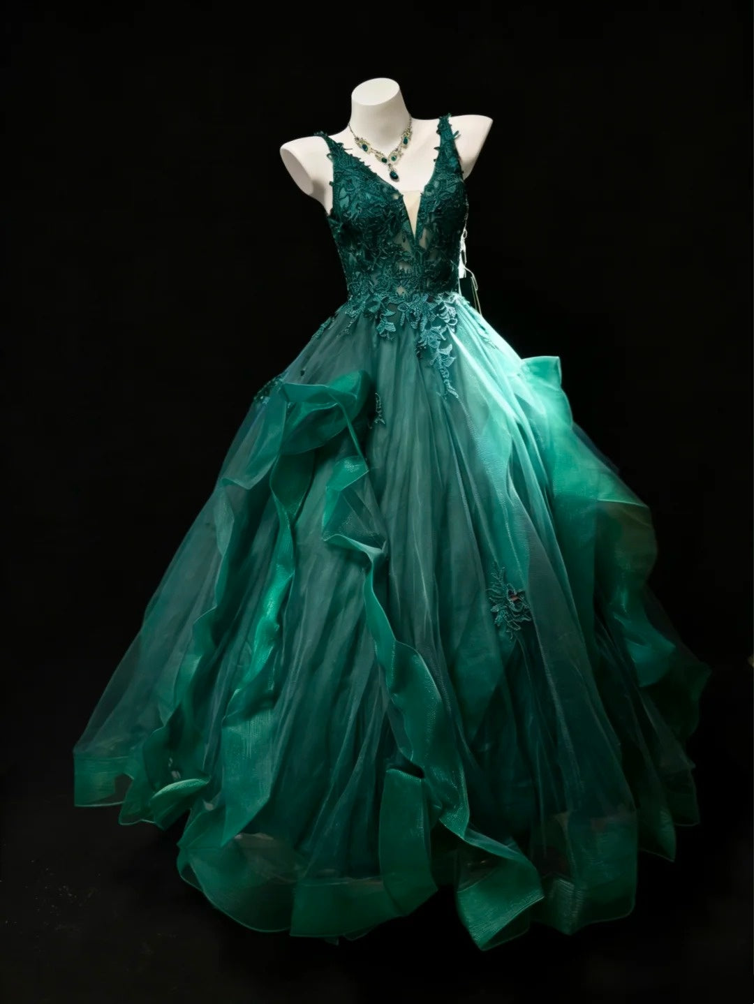 Pretty Ball Gown Dark Green Spgahtti Straps Pleated Tulle Evening Dress Quniceanera Dress Birthday Prom Gown       D5405