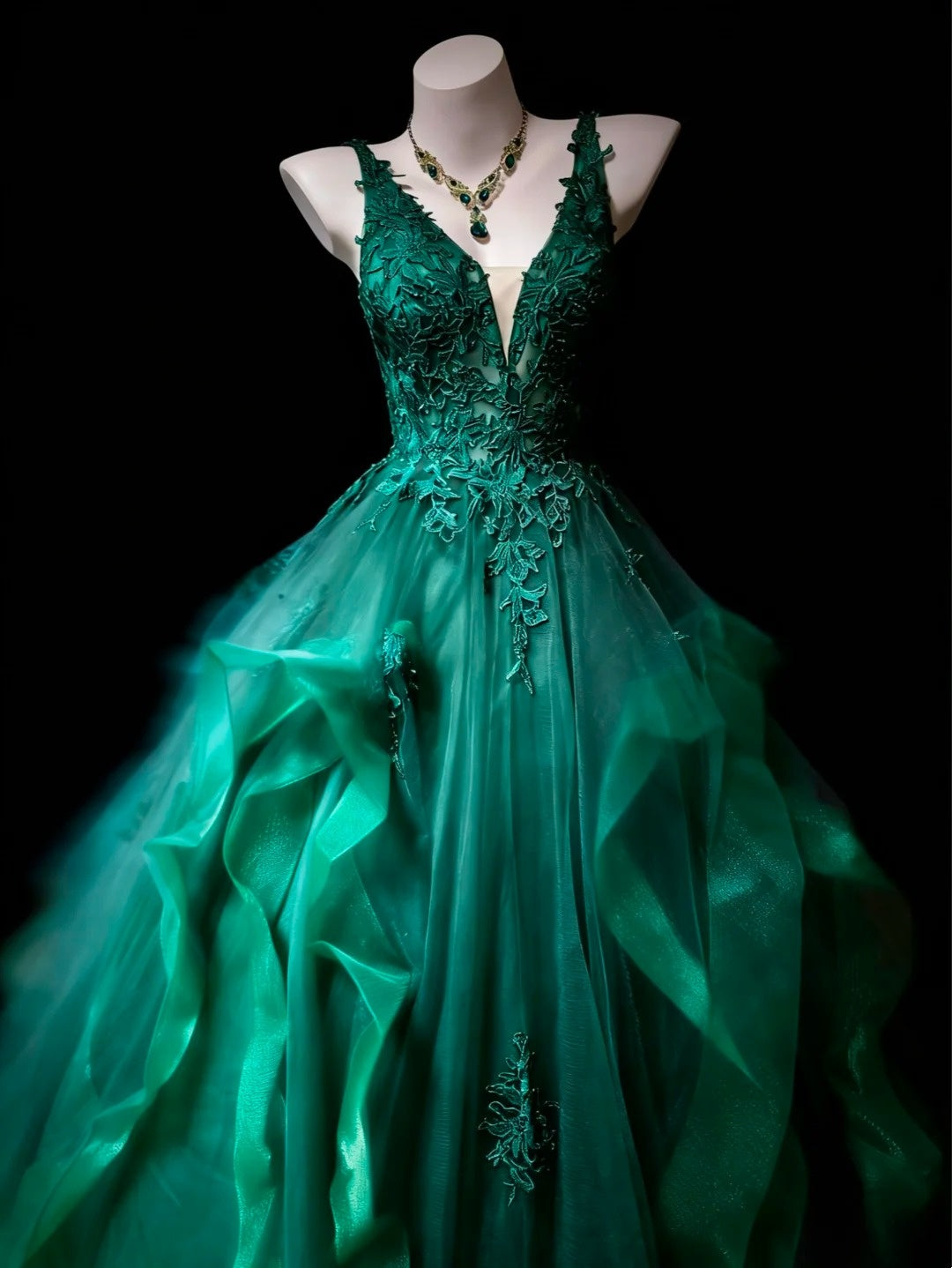 Pretty Ball Gown Dark Green Spgahtti Straps Pleated Tulle Evening Dress Quniceanera Dress Birthday Prom Gown       D5405